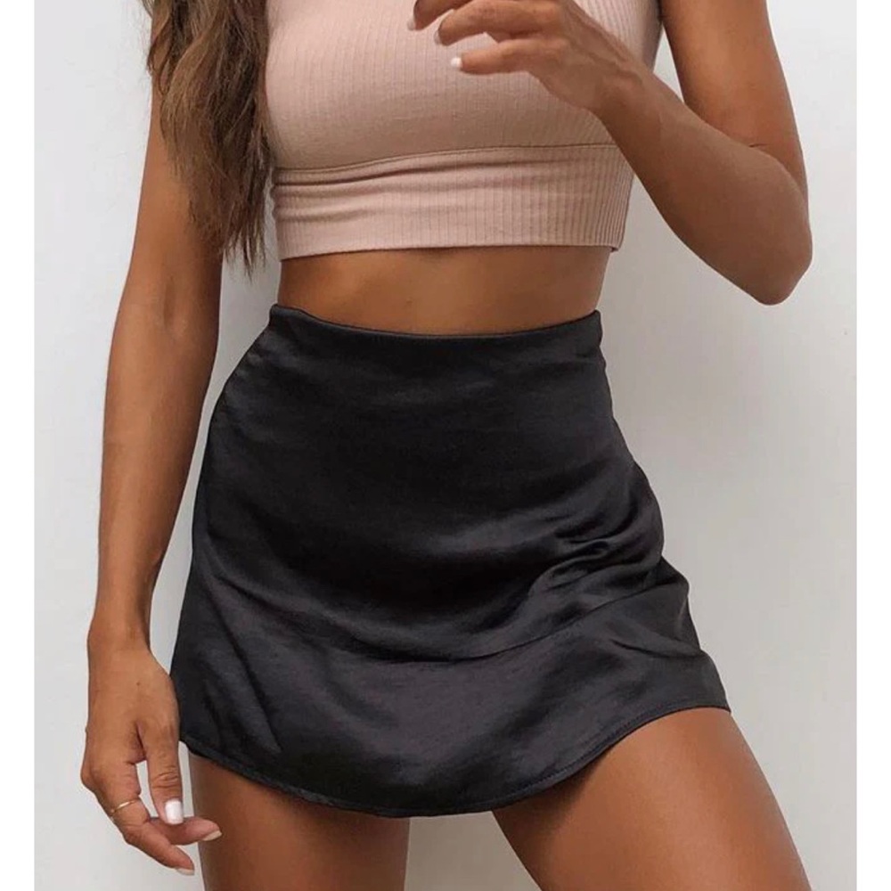 Black skirt